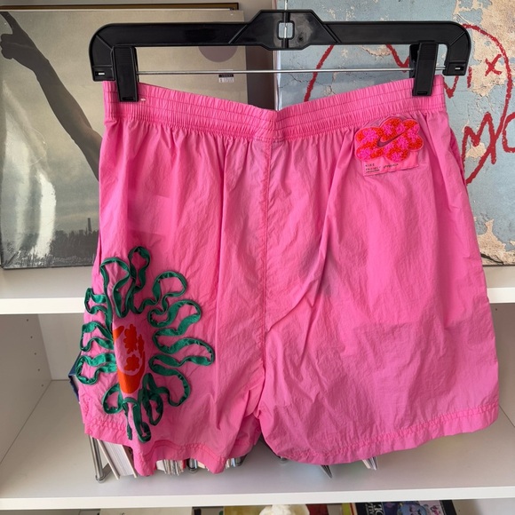 NIKE Euphoria Project Athleisure Pink Groovy Shorts - Picture 5 of 6